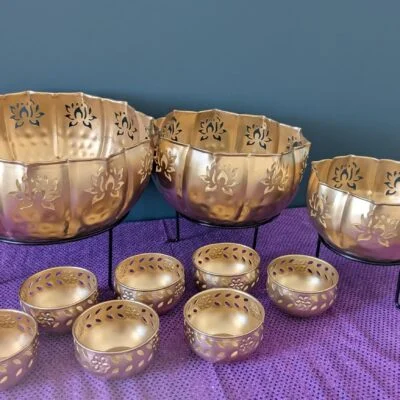 Urli set / Urli Decor / Pooja Decor / Indian Pooja Decor / Metal Decor / Urli Pooja Decor