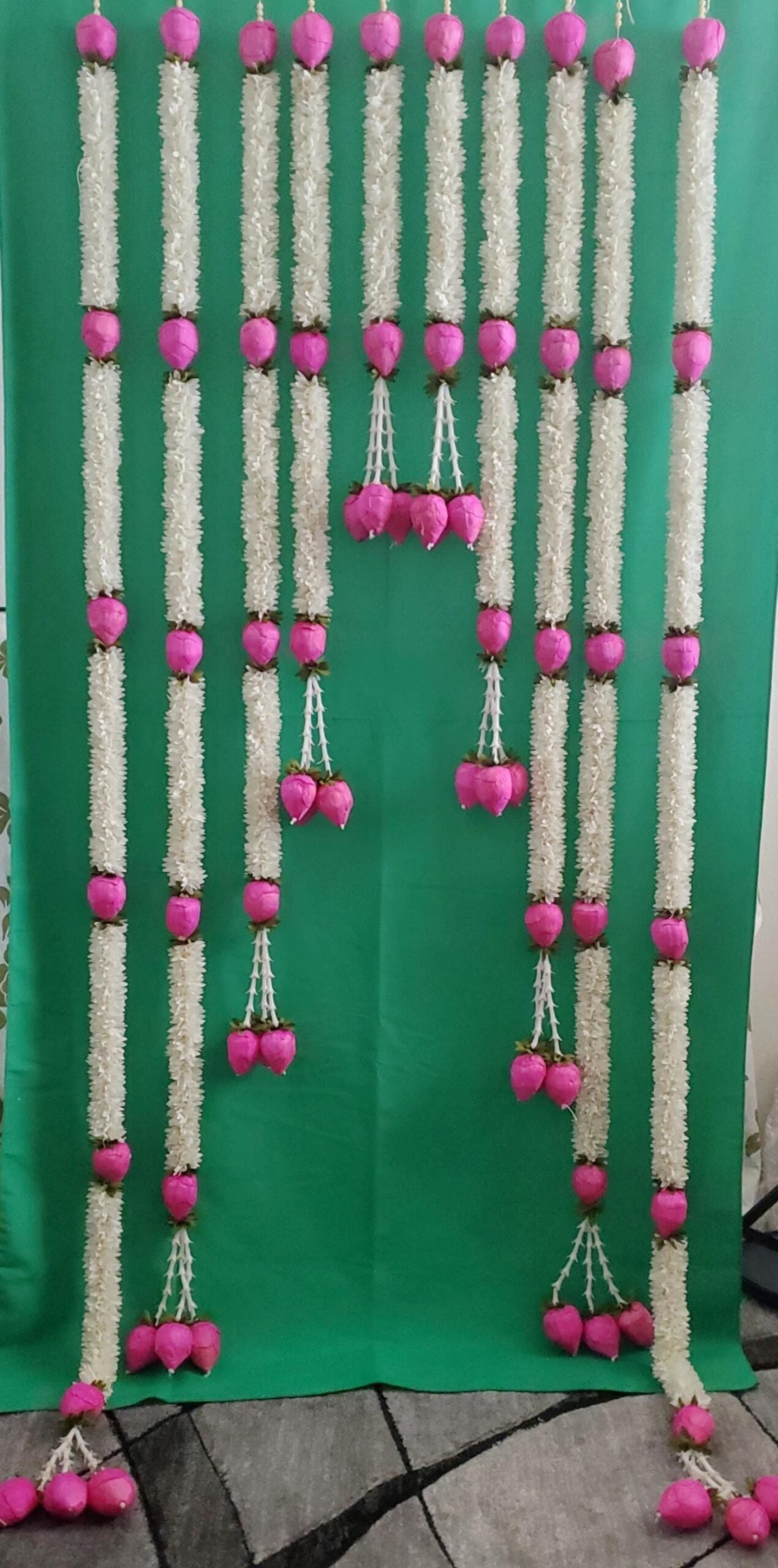 Traditional Floral Temple Backdrop Hanging Set