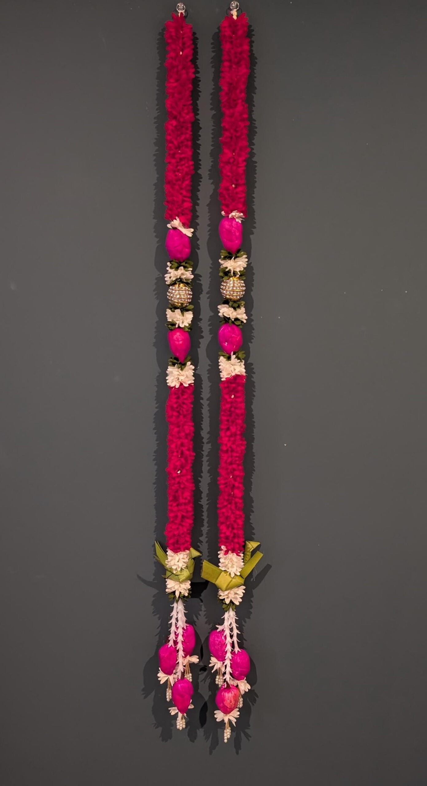 Sola Wood Lotus Bud & Parrot Hanging Garland Strings