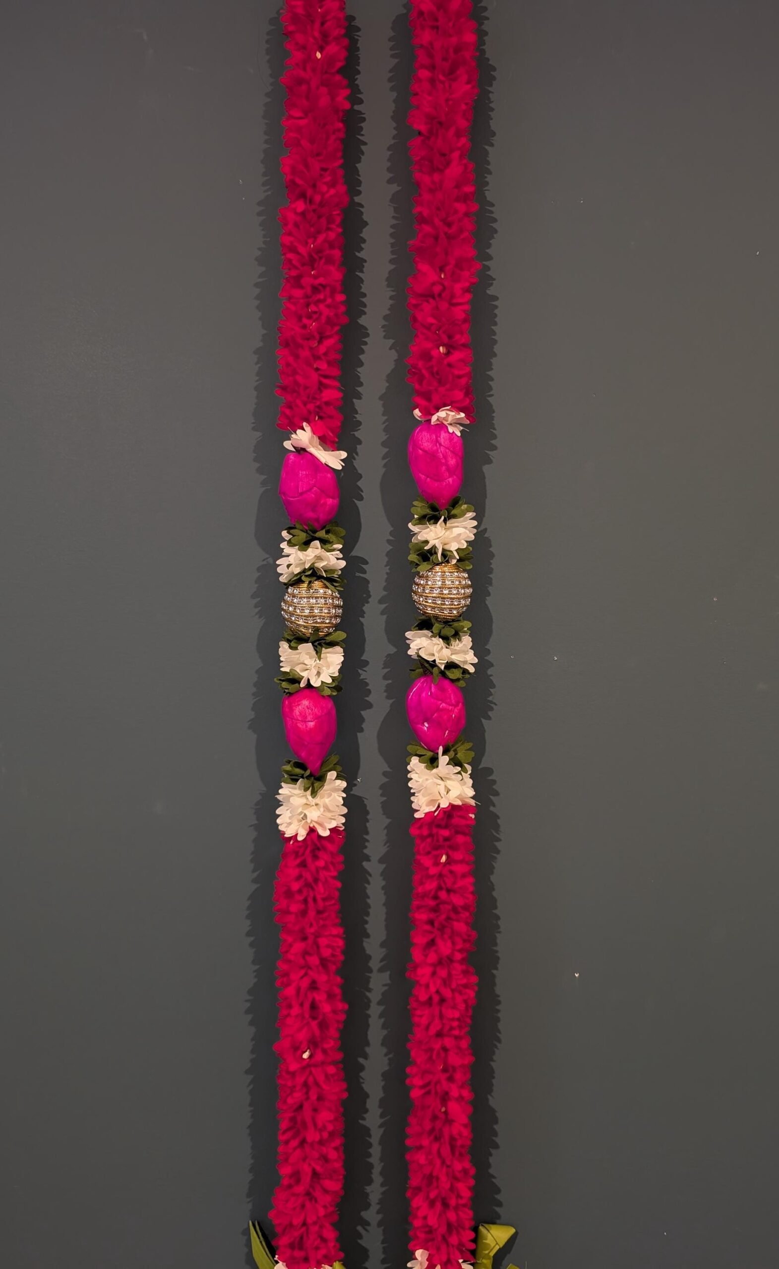 Sola Wood Lotus Bud & Parrot Hanging Garland Strings