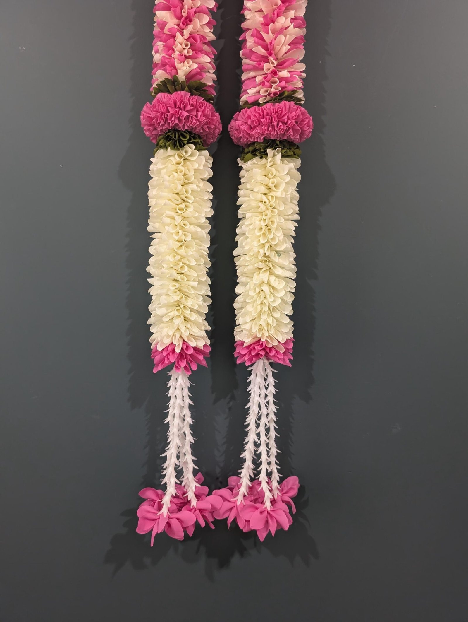 Handcrafted Artificial Marigold Floral Hanging Set