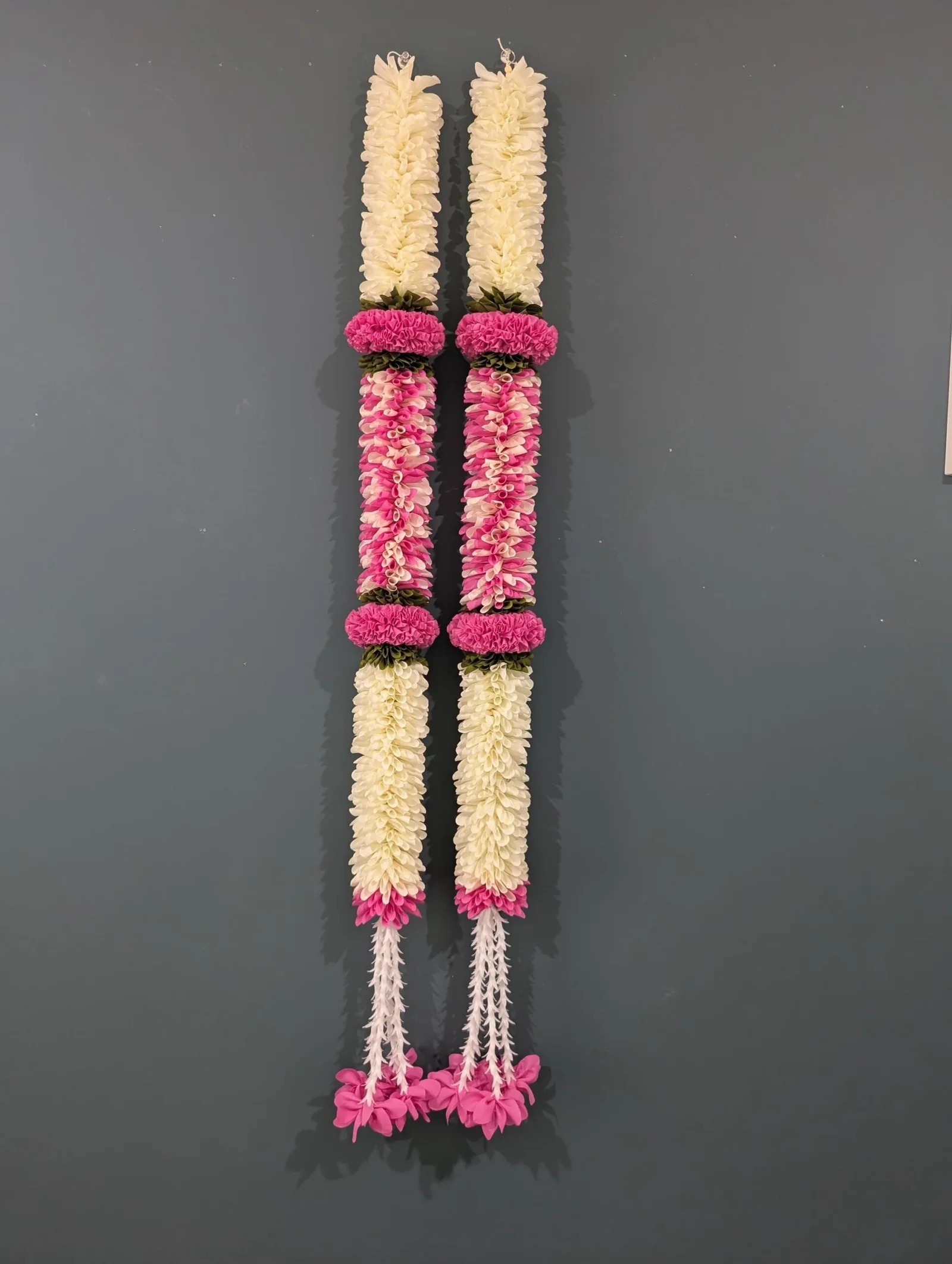 Handcrafted Artificial Marigold Floral Hanging Set